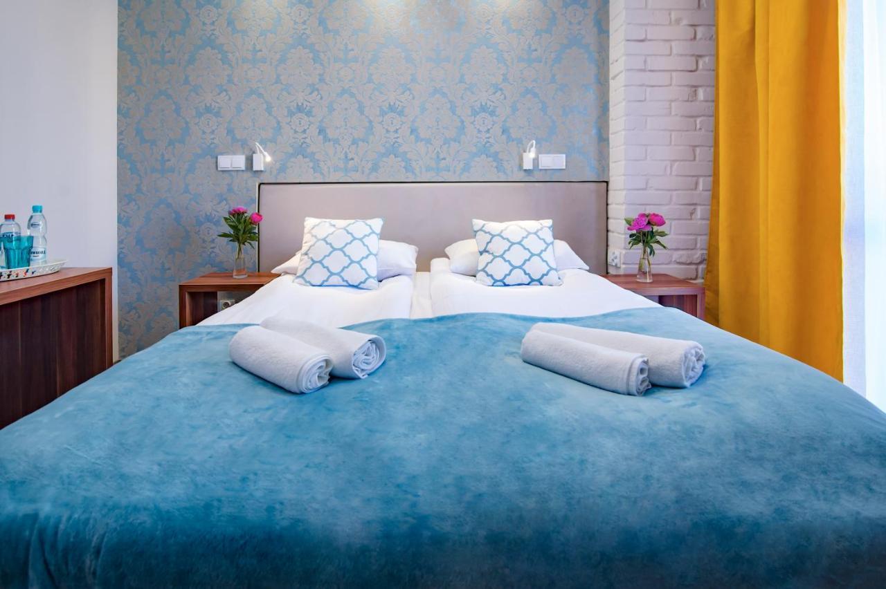 Pod Wzgorzem Bed & Breakfast Фромборк Экстерьер фото